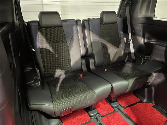 ヴェルファイア ２．５Ｚ　Ａエディション　ゴールデンアイズ　ＢＩＧＸ１１インチナビ　ツインムーンルーフ　寒冷地仕様　衝突軽減ブレーキ　レーダークルーズコントロール　両側電動スライドドア　ＡＣ１００Ｖ　電動バックドア　ＥＴＣ　バックカメラ　ＬＥＤヘッドライト（15枚目）