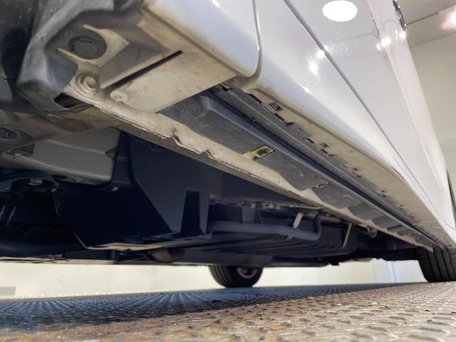 ヴェルファイア ２．５Ｚ　Ａエディション　ゴールデンアイズ　ＢＩＧＸ１１インチナビ　ツインムーンルーフ　寒冷地仕様　衝突軽減ブレーキ　レーダークルーズコントロール　両側電動スライドドア　ＡＣ１００Ｖ　電動バックドア　ＥＴＣ　バックカメラ　ＬＥＤヘッドライト（63枚目）