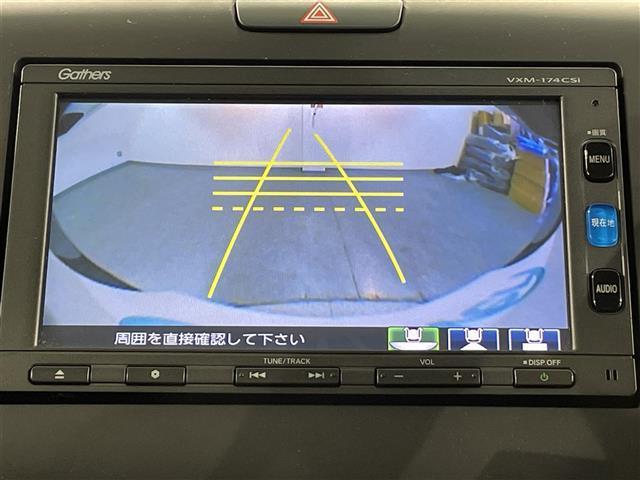 フリード G 純正ナビ 衝突軽減ブレーキ 両側パワースライドドア ビルトインETC シートヒーター ドライブレコーダー コーナーセンサー レーンキープアシスト プッシュスタート スマートキー 純正アルミホイール(6枚目)