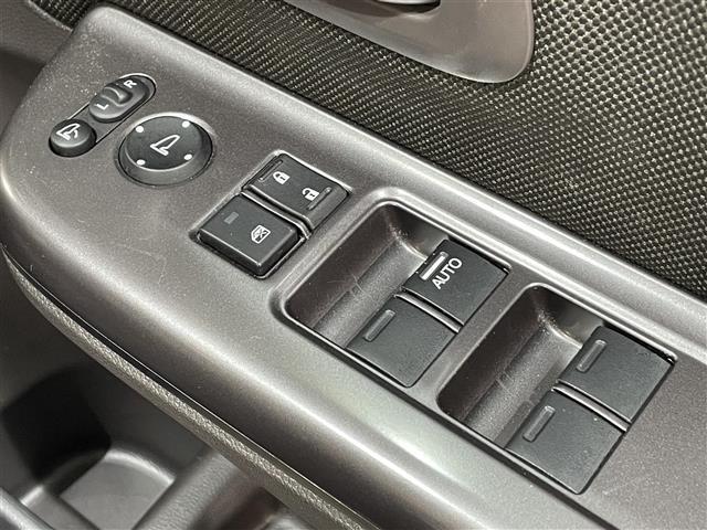 フリード G 純正ナビ 衝突軽減ブレーキ 両側パワースライドドア ビルトインETC シートヒーター ドライブレコーダー コーナーセンサー レーンキープアシスト プッシュスタート スマートキー 純正アルミホイール(36枚目)