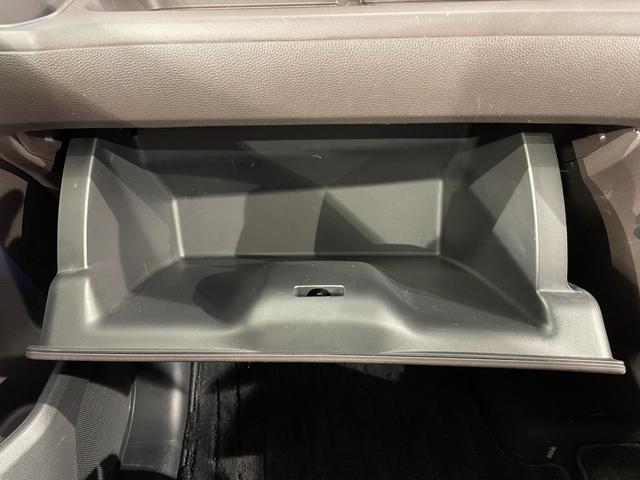 フリード G 純正ナビ 衝突軽減ブレーキ 両側パワースライドドア ビルトインETC シートヒーター ドライブレコーダー コーナーセンサー レーンキープアシスト プッシュスタート スマートキー 純正アルミホイール(42枚目)