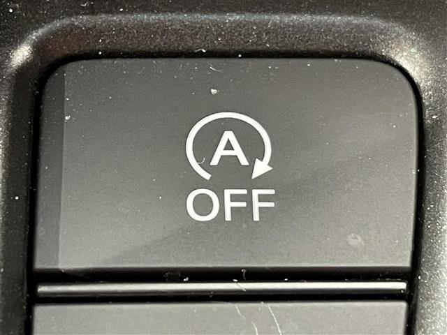 フリード Ｇ・ホンダセンシング　純正９インチナビ　衝突軽減ブレーキ　両側パワースライドドア　ビルトインＥＴＣ　バックカメラ　フルセグＴＶ　レーンキープアシスト　パーキングアシスト　プッシュスタート　スマートキー　純正フロアマット（13枚目）