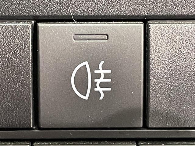 ライズ Ｚ　純正９インチナビ　衝突軽減ブレーキ　レーダークルーズコントロール　シートヒーター　クリアランスソナー　車線逸脱警報　ドライブレコーダー　ビルトインＥＴＣ　ＬＥＤヘッドライト　Ｂｌｕｅｔｏｏｔｈ　ＤＶＤ（33枚目）