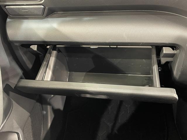 ライズ Ｚ　純正９インチナビ　衝突軽減ブレーキ　レーダークルーズコントロール　シートヒーター　クリアランスソナー　車線逸脱警報　ドライブレコーダー　ビルトインＥＴＣ　ＬＥＤヘッドライト　Ｂｌｕｅｔｏｏｔｈ　ＤＶＤ（38枚目）