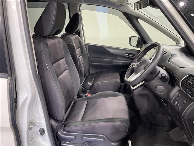 セレナ ハイウェイスターVセレクションII @プリクラッシュ@LDW(車線逸脱警報)@エマージェンシーブレーキ@クリアランスソナー前後@コーナーセンサー前後@純正9インチナビ@全方位カメラ@両側パワースライドドア@バックカメラ@クルコン(12枚目)