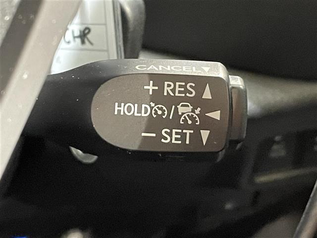 C-HR G モード ネロ セーフティプラス 純正8インチナビ 衝突軽減ブレーキ パノラミックビューモニター レーダークルーズコントロール 100V電源 ビルトインETC2.0 シートヒーター LEDヘッドライト ドライブレコーダー フルセグTV(7枚目)