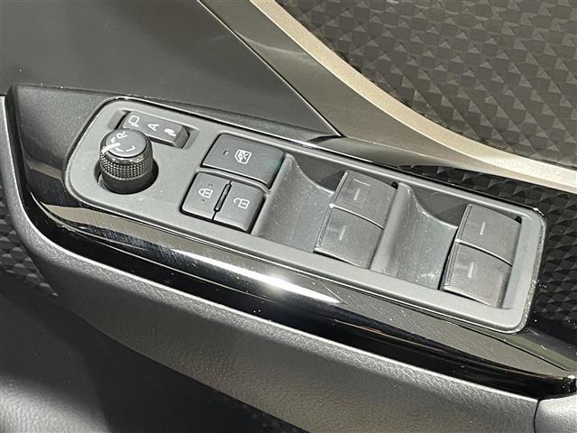 C-HR G モード ネロ セーフティプラス 純正8インチナビ 衝突軽減ブレーキ パノラミックビューモニター レーダークルーズコントロール 100V電源 ビルトインETC2.0 シートヒーター LEDヘッドライト ドライブレコーダー フルセグTV(40枚目)