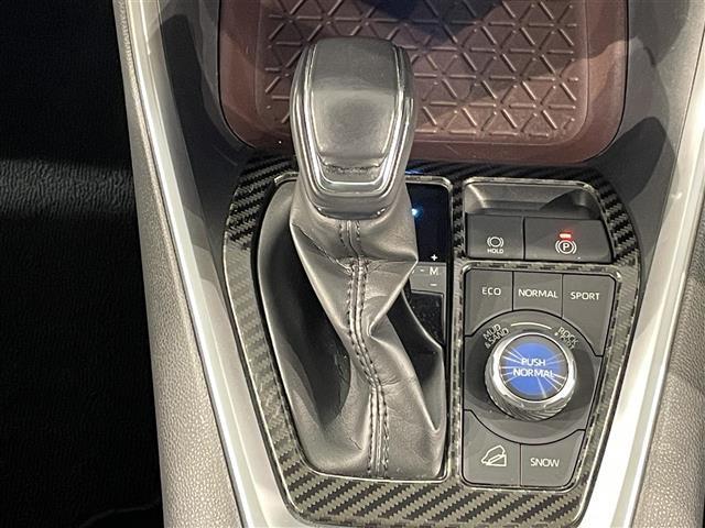 RAV4 G Zパッケージ 純正9インチナビ サンルーフ モデリスタフルエアロ 寒冷地仕様 トヨタセーフティセンス シートヒーター ETC デジタルインナーミラー ブラインドスポットモニター バックカメラ ルーフレール LED(34枚目)