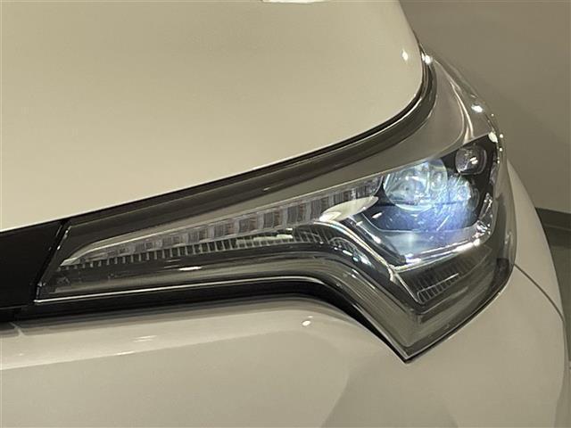 C-HR G 純正9インチナビ トヨタセーフティセンス 衝突軽減ブレーキ レーダークルーズコントロール ブラインドスポットモニター シートヒーター ETC LEDヘッドライト ドライブレコーダー クリアランスソナー(19枚目)