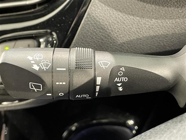 C-HR G 純正9インチナビ トヨタセーフティセンス 衝突軽減ブレーキ レーダークルーズコントロール ブラインドスポットモニター シートヒーター ETC LEDヘッドライト ドライブレコーダー クリアランスソナー(25枚目)