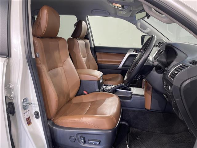 ランドクルーザープラド TX Lパッケージ 70thアニバーサリーリミテッド 純正9インチナビ 衝突軽減ブレーキ アラウンドビューモニター レーダークルーズコントロール シートヒーター ETC2.0 ドライブレコーダー パワーシート Bluetooth レーンキープアシスト(12枚目)