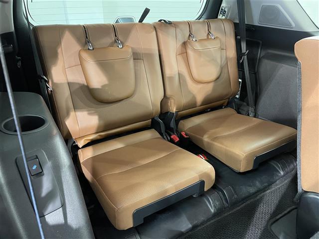 ランドクルーザープラド TX Lパッケージ 70thアニバーサリーリミテッド 純正9インチナビ 衝突軽減ブレーキ アラウンドビューモニター レーダークルーズコントロール シートヒーター ETC2.0 ドライブレコーダー パワーシート Bluetooth レーンキープアシスト(14枚目)