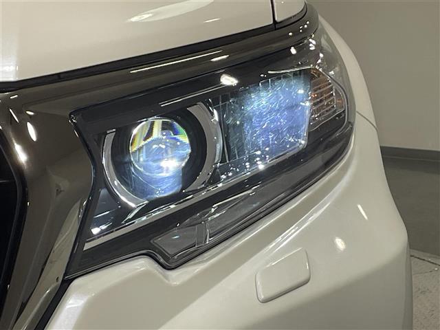 ランドクルーザープラド TX Lパッケージ 70thアニバーサリーリミテッド 純正9インチナビ 衝突軽減ブレーキ アラウンドビューモニター レーダークルーズコントロール シートヒーター ETC2.0 ドライブレコーダー パワーシート Bluetooth レーンキープアシスト(16枚目)