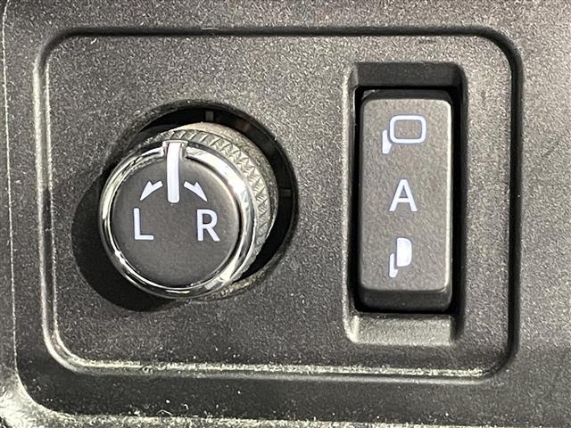 ランドクルーザープラド TX Lパッケージ 70thアニバーサリーリミテッド 純正9インチナビ 衝突軽減ブレーキ アラウンドビューモニター レーダークルーズコントロール シートヒーター ETC2.0 ドライブレコーダー パワーシート Bluetooth レーンキープアシスト(30枚目)