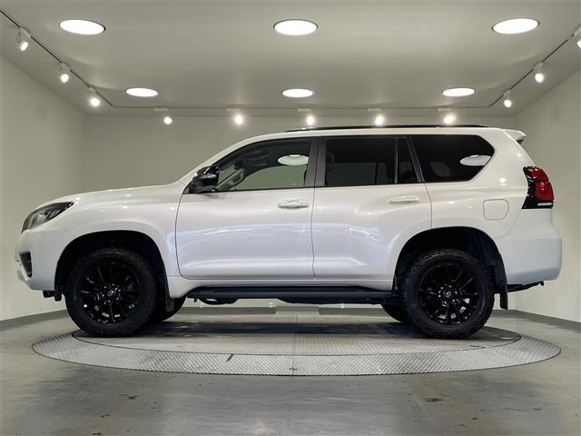 ランドクルーザープラド TX Lパッケージ 70thアニバーサリーリミテッド 純正9インチナビ 衝突軽減ブレーキ アラウンドビューモニター レーダークルーズコントロール シートヒーター ETC2.0 ドライブレコーダー パワーシート Bluetooth レーンキープアシスト(37枚目)