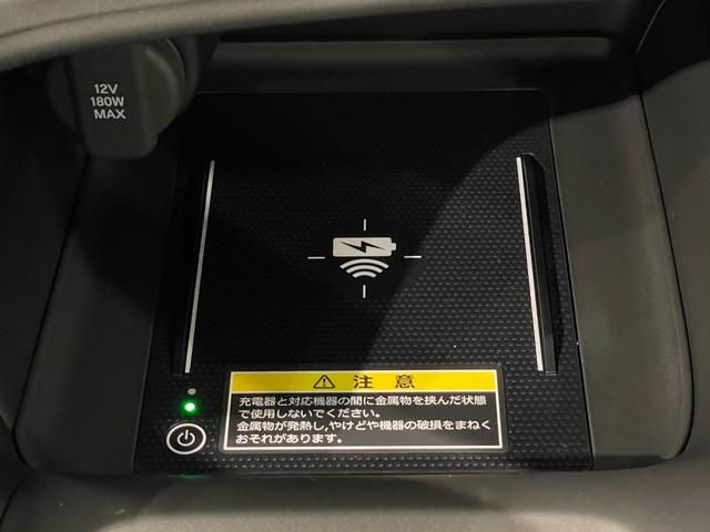e:HEV X 登録済未使用車 ホンダセンシング ホンダコネクト ギャザーズナビ フルセグTV Bluetooth バックモニター 衝突軽減ブレーキ クリアランスソナー 置くだけ充電 DAC ビルトインETC2.0(9枚目)