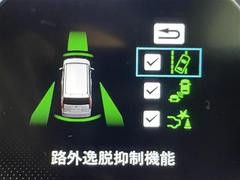 安心の全車保証付き！（※部分保証、国産車は納車後３ヶ月、輸入車は納車後１ヶ月の保証期間となります）。その他長期保証（有償）もご用意しております！※長期保証を付帯できる車両には条件がございます。 6