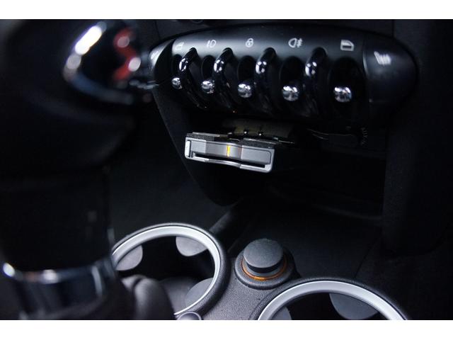 ＭＩＮＩ クーパーＳ　クーペ　クーパーＳ　クーペ　ナビ　ＴＶ　ＥＴＣ　バックカメラ　パドルシフト（30枚目）