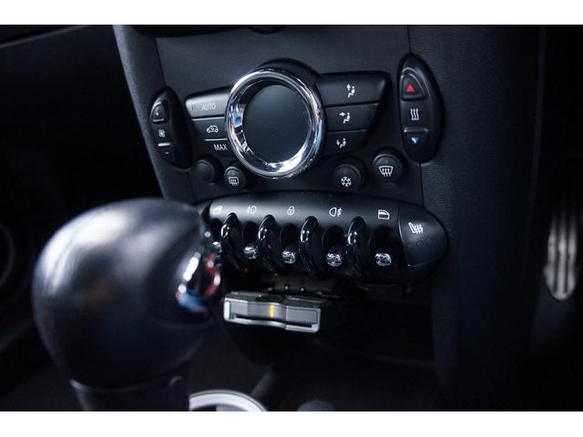 ＭＩＮＩ クーパーＳ　クーペ　クーパーＳ　クーペ　ナビ　ＴＶ　ＥＴＣ　バックカメラ　パドルシフト（32枚目）