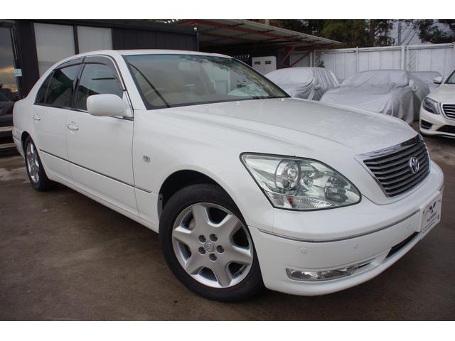 セルシオ Ｃ仕様　純正ナビ　サンルーフ　Ｂカメラ　ＥＴＣ　クルーズコントロール　禁煙　ＭＴモード付き　走行３８７１０ｋｍ（14枚目）