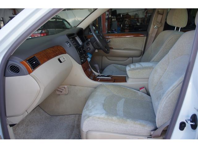 セルシオ Ｃ仕様　純正ナビ　サンルーフ　Ｂカメラ　ＥＴＣ　クルーズコントロール　禁煙　ＭＴモード付き　走行３８７１０ｋｍ（22枚目）