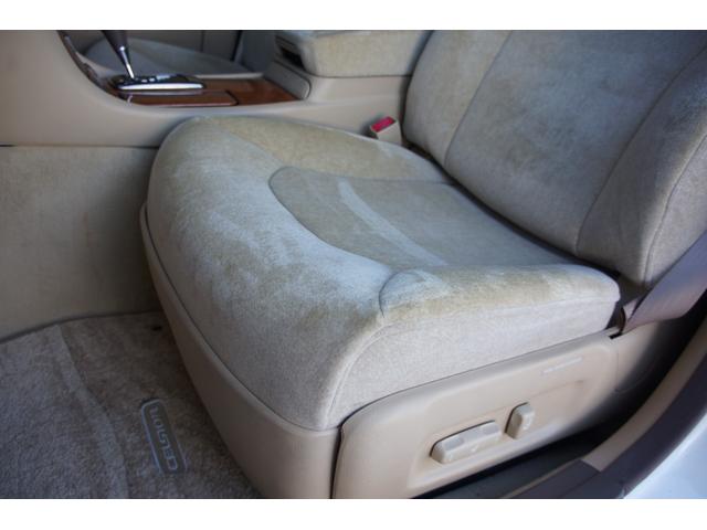 セルシオ Ｃ仕様　純正ナビ　サンルーフ　Ｂカメラ　ＥＴＣ　クルーズコントロール　禁煙　ＭＴモード付き　走行３８７１０ｋｍ（23枚目）