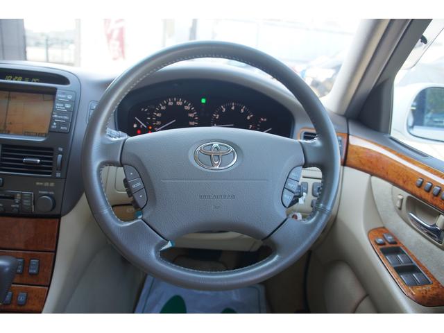 セルシオ Ｃ仕様　純正ナビ　サンルーフ　Ｂカメラ　ＥＴＣ　クルーズコントロール　禁煙　ＭＴモード付き　走行３８７１０ｋｍ（35枚目）