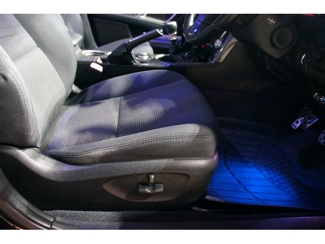 レガシィツーリングワゴン ２．０ＧＴスペックＢ　６速ＭＴターボ　ナビ　ＴＶ　ＥＴＣ　前後式ドラレコ　バックセンサー（17枚目）