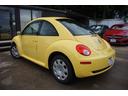 VOLKSWAGEN NEW BEETLE