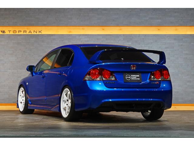 シビック タイプR 無限カーボンエアロボンネット 無限フロントアンダースポイラー 無限フロントスポーツグリル BLITZ車高調 ADVAN GT 18インチアルミ(16枚目)
