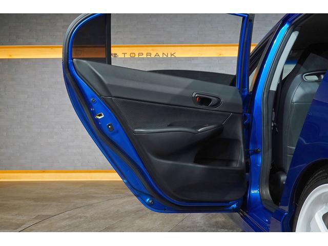 シビック タイプR 無限カーボンエアロボンネット 無限フロントアンダースポイラー 無限フロントスポーツグリル BLITZ車高調 ADVAN GT 18インチアルミ(33枚目)