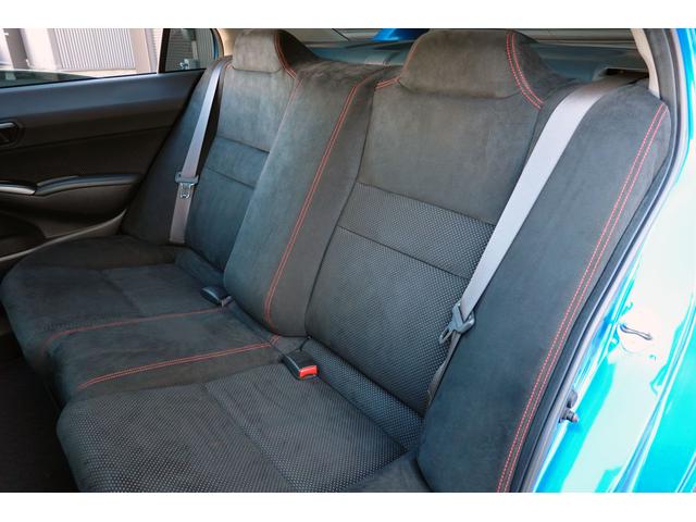 シビック タイプR 無限カーボンエアロボンネット 無限フロントアンダースポイラー 無限フロントスポーツグリル BLITZ車高調 ADVAN GT 18インチアルミ(34枚目)