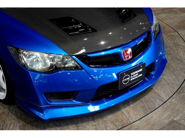 シビック タイプR 無限カーボンエアロボンネット 無限フロントアンダースポイラー 無限フロントスポーツグリル BLITZ車高調 ADVAN GT 18インチアルミ(40枚目)