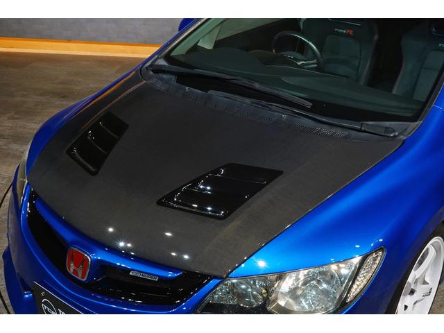 シビック タイプR 無限カーボンエアロボンネット 無限フロントアンダースポイラー 無限フロントスポーツグリル BLITZ車高調 ADVAN GT 18インチアルミ(42枚目)