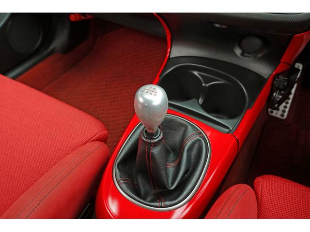 インテグラ タイプＲ　モモステアリング（社外品）・純正赤レカロセミバケットシート・純正エアロ・チャンピオンシップホワイト（28枚目）