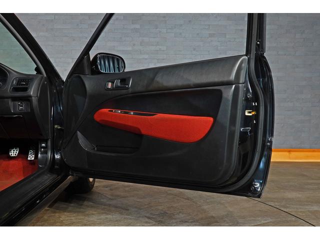 シビック タイプＲ　Ｘ　外装色：スターライトブラックパール！エンケイ１５インチアルミホイール！社外車高調！整備記録複数！Ｂ１６ＢＶｔｅｃエンジン！（33枚目）