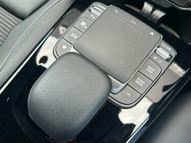 ＣＬＡクラス ＣＬＡ２００ｄ　ＲＳＰ　ＡＣＣ　ＢＳＭ　純ナビ　Ａｐｐｌｅｃａｒｐｌａｙ／ａｎｄｒｏｉｄａｕｔｏ　地デジ　Ｂカメラ　ＬＥＤ　Ａハイビーム　半革　シートＨ　ステアＳ　パドルＳ　純正１８インチアルミホイール　ＥＴＣ２．０（43枚目）
