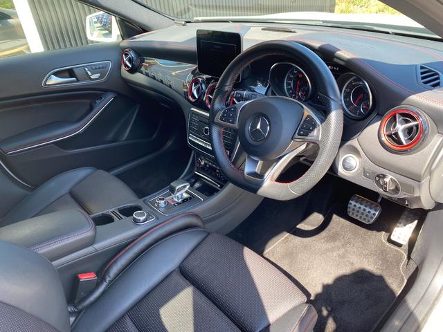 ＧＬＡクラス ＧＬＡ４５　４マチック　パノラマＳＲ　ＲＳＰ　ＡＣＣ　ＬＫＡ　ＢＳＭ　純正ナビ　Ａｐｐｌｅｃａｒｐｌａｙ　地デジ　Ｂｌｕｅｔｏｏｔｈ　Ｂカメラ　黒革　シートＨ　Ｐバックドア　ＬＥＤ　Ａライト　ステアＳ　純１９ＡＷ　ＥＴＣ（9枚目）