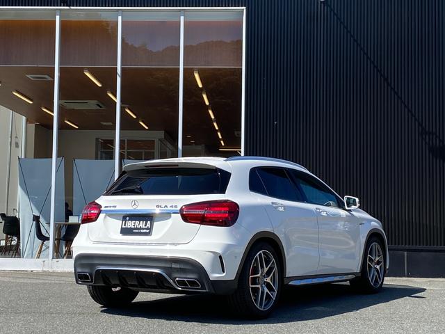 ＧＬＡクラス ＧＬＡ４５　４マチック　パノラマＳＲ　ＲＳＰ　ＡＣＣ　ＬＫＡ　ＢＳＭ　純正ナビ　Ａｐｐｌｅｃａｒｐｌａｙ　地デジ　Ｂｌｕｅｔｏｏｔｈ　Ｂカメラ　黒革　シートＨ　Ｐバックドア　ＬＥＤ　Ａライト　ステアＳ　純１９ＡＷ　ＥＴＣ（16枚目）