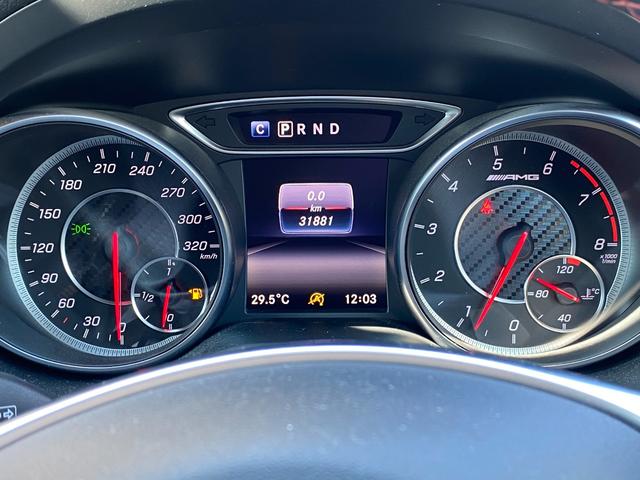 ＧＬＡクラス ＧＬＡ４５　４マチック　パノラマＳＲ　ＲＳＰ　ＡＣＣ　ＬＫＡ　ＢＳＭ　純正ナビ　Ａｐｐｌｅｃａｒｐｌａｙ　地デジ　Ｂｌｕｅｔｏｏｔｈ　Ｂカメラ　黒革　シートＨ　Ｐバックドア　ＬＥＤ　Ａライト　ステアＳ　純１９ＡＷ　ＥＴＣ（31枚目）