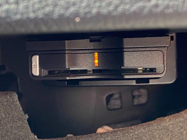 ＧＬＡクラス ＧＬＡ４５　４マチック　パノラマＳＲ　ＲＳＰ　ＡＣＣ　ＬＫＡ　ＢＳＭ　純正ナビ　Ａｐｐｌｅｃａｒｐｌａｙ　地デジ　Ｂｌｕｅｔｏｏｔｈ　Ｂカメラ　黒革　シートＨ　Ｐバックドア　ＬＥＤ　Ａライト　ステアＳ　純１９ＡＷ　ＥＴＣ（61枚目）