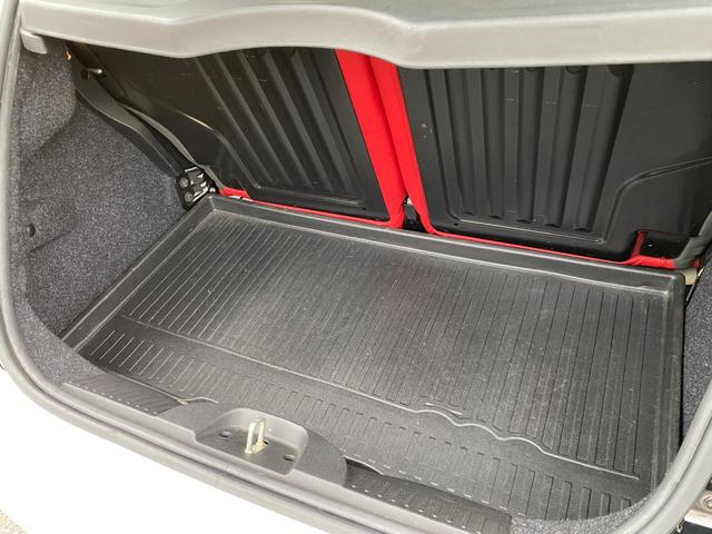 アバルト595 ツーリズモ ナビ 地デジ Bカメラ 社外テール(純正有)カーボンインテリア リアソナー ETC 赤革シート HIDヘッドライト キーレス(14枚目)