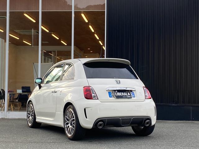 アバルト595 ツーリズモ ナビ 地デジ Bカメラ 社外テール(純正有)カーボンインテリア リアソナー ETC 赤革シート HIDヘッドライト キーレス(18枚目)