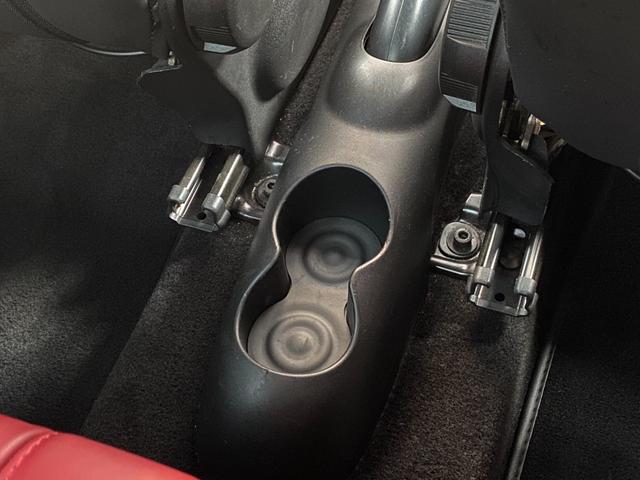 アバルト595 ツーリズモ ナビ 地デジ Bカメラ 社外テール(純正有)カーボンインテリア リアソナー ETC 赤革シート HIDヘッドライト キーレス(50枚目)