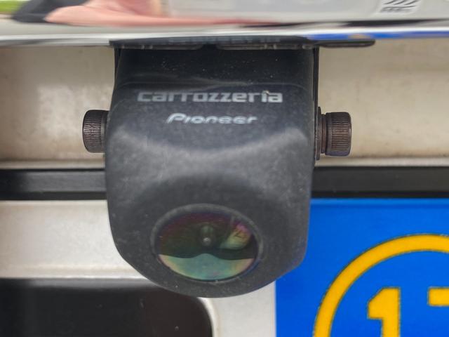 アバルト595 ツーリズモ ナビ 地デジ Bカメラ 社外テール(純正有)カーボンインテリア リアソナー ETC 赤革シート HIDヘッドライト キーレス(62枚目)