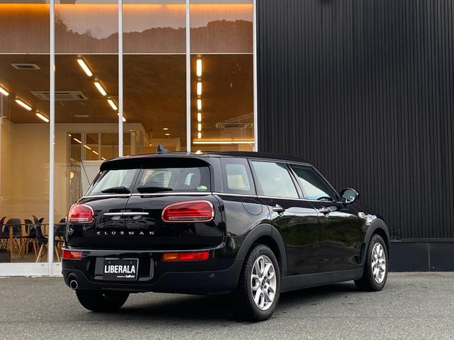 ＭＩＮＩ クラブマン　バッキンガム　クルーズコントロール　インテリジェントＳ　純正ナビ　Ｂｌｕｅｔｏｏｔｈ　Ｂカメラ　ステアリングスイッチ　ＬＥＤライト　Ａライト　Ｆ／Ｒフォグランプ　Ａワイパー　ドラレコ　純正１６インチＡＷ　ＥＴＣ（16枚目）