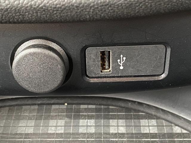 ＭＩＮＩ クラブマン　バッキンガム　クルーズコントロール　インテリジェントＳ　純正ナビ　Ｂｌｕｅｔｏｏｔｈ　Ｂカメラ　ステアリングスイッチ　ＬＥＤライト　Ａライト　Ｆ／Ｒフォグランプ　Ａワイパー　ドラレコ　純正１６インチＡＷ　ＥＴＣ（44枚目）