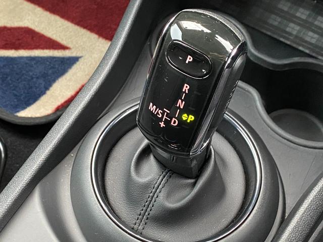 ＭＩＮＩ クラブマン　バッキンガム　クルーズコントロール　インテリジェントＳ　純正ナビ　Ｂｌｕｅｔｏｏｔｈ　Ｂカメラ　ステアリングスイッチ　ＬＥＤライト　Ａライト　Ｆ／Ｒフォグランプ　Ａワイパー　ドラレコ　純正１６インチＡＷ　ＥＴＣ（46枚目）