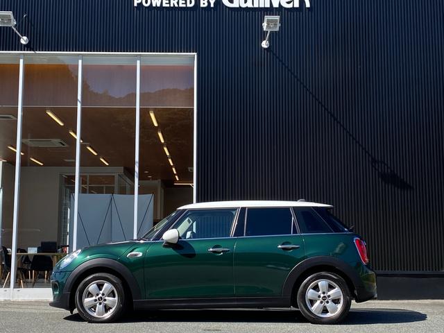 MINI クーパーD エキサイトメントPKG 純正ナビ Bluetooth アンビエントライト オートライト フロントフォグランプ リアフォグランプ オートワイパー 前後ドライブレコーダー 純正15インチAW ETC(21枚目)