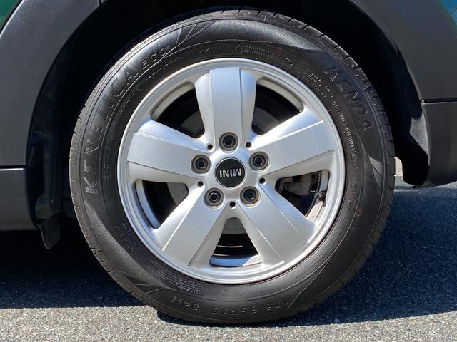 MINI クーパーD エキサイトメントPKG 純正ナビ Bluetooth アンビエントライト オートライト フロントフォグランプ リアフォグランプ オートワイパー 前後ドライブレコーダー 純正15インチAW ETC(24枚目)